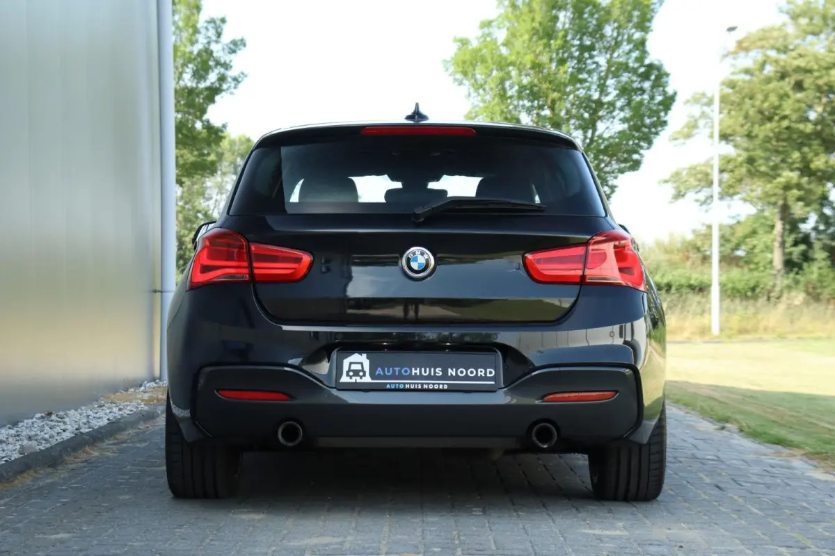 M140i LCI / VOL! / ORIGINEEL / xDrive / Camera / H&K / Pano / 18" / Navi!