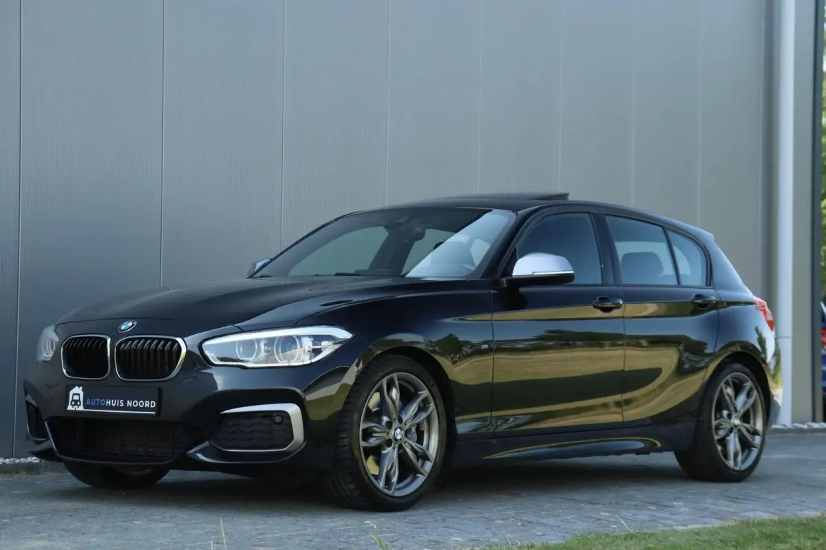 M140i LCI / VOL! / ORIGINEEL / xDrive / Camera / H&K / Pano / 18" / Navi!