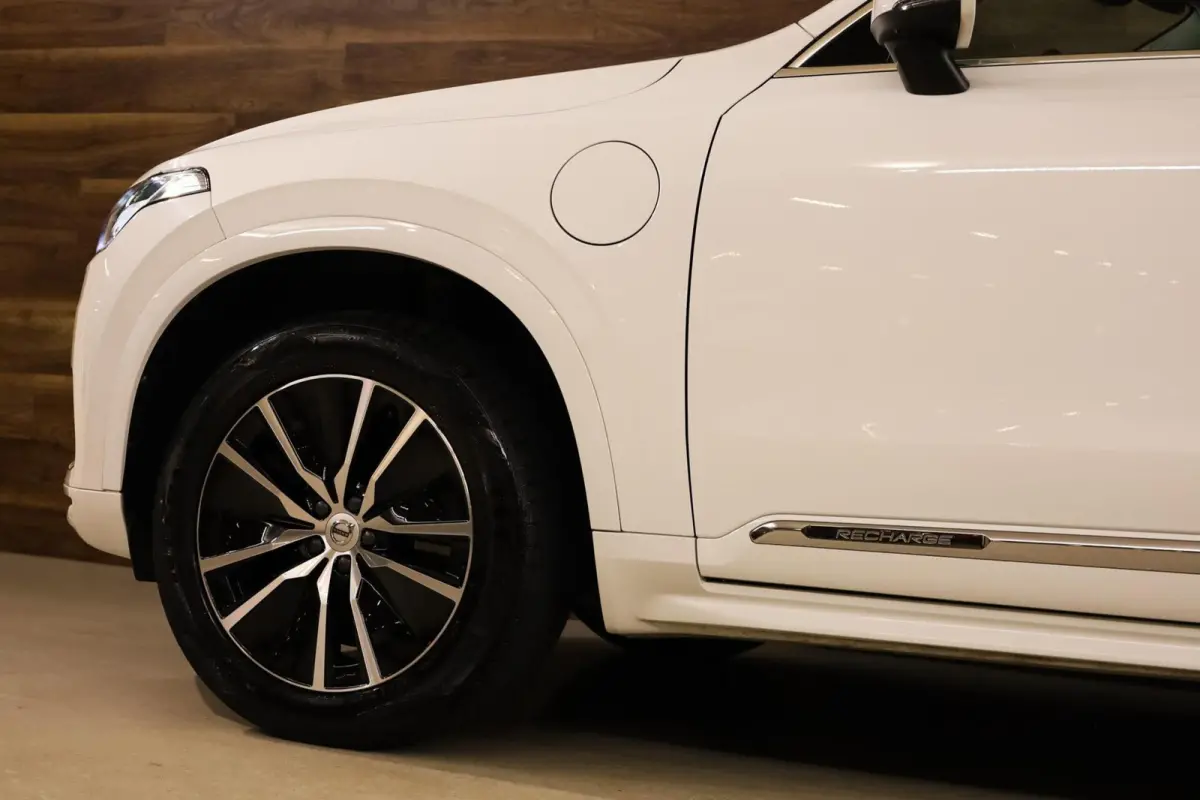 2.0 T8 Recharge AWD Inscription|7P|Pano|HUD|H&K|