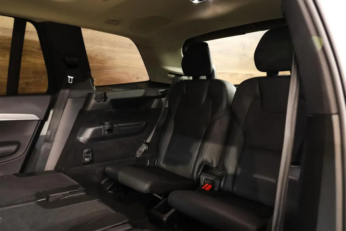 2.0 T8 Recharge AWD Inscription|7P|Pano|HUD|H&K|