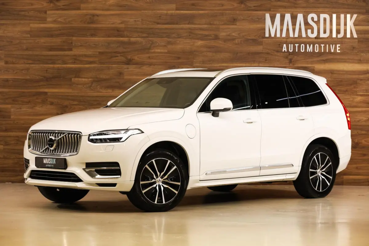 2.0 T8 Recharge AWD Inscription|7P|Pano|HUD|H&K|