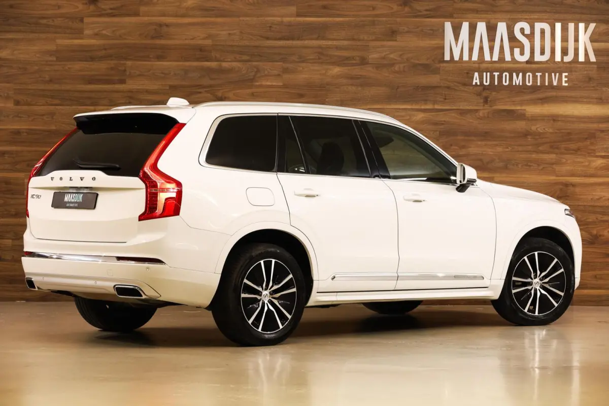2.0 T8 Recharge AWD Inscription|7P|Pano|HUD|H&K|
