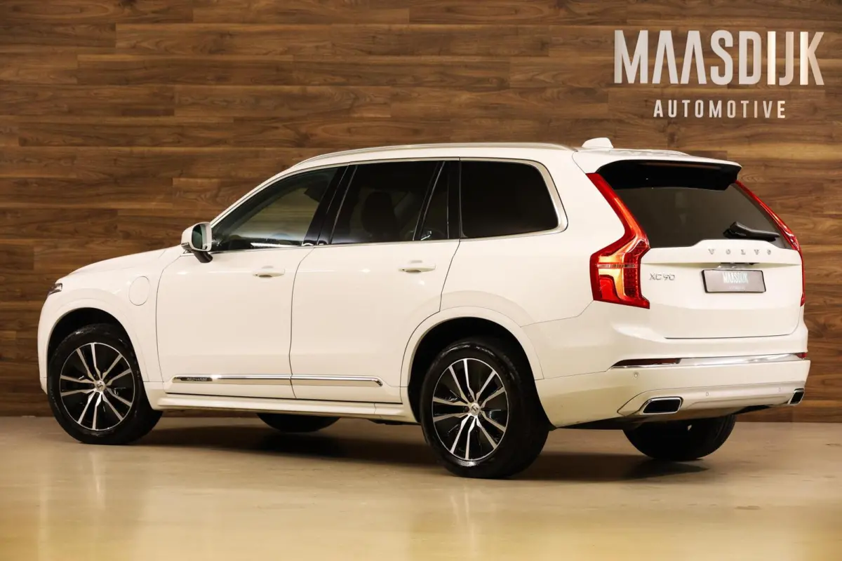 2.0 T8 Recharge AWD Inscription|7P|Pano|HUD|H&K|