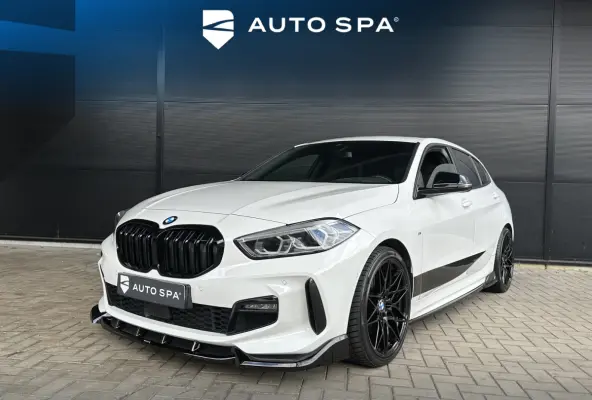 118i | M-Sport | AUT | 5-Deurs | HiFi | Performance | CarPlay | Navi PRO |