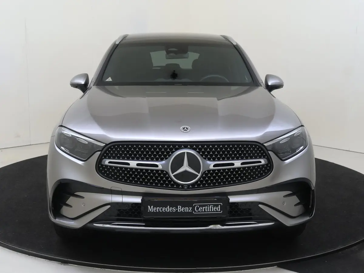 4MATIC AMG Line Premium/ AIRMATIC/ Achterasbesturing/ Memory/ Panoramadak / 360 Camera/ Digital Light