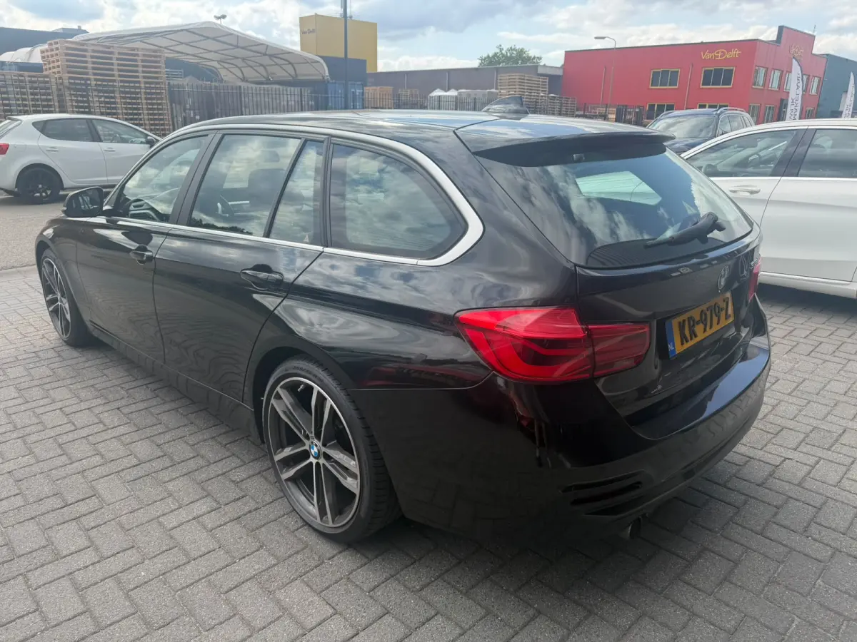318i Centennial Executive | 3/6 OF 12 MND GARANTIE | NAVI | CLIMA | CRUISE | GOED ONDERHOUDEN |