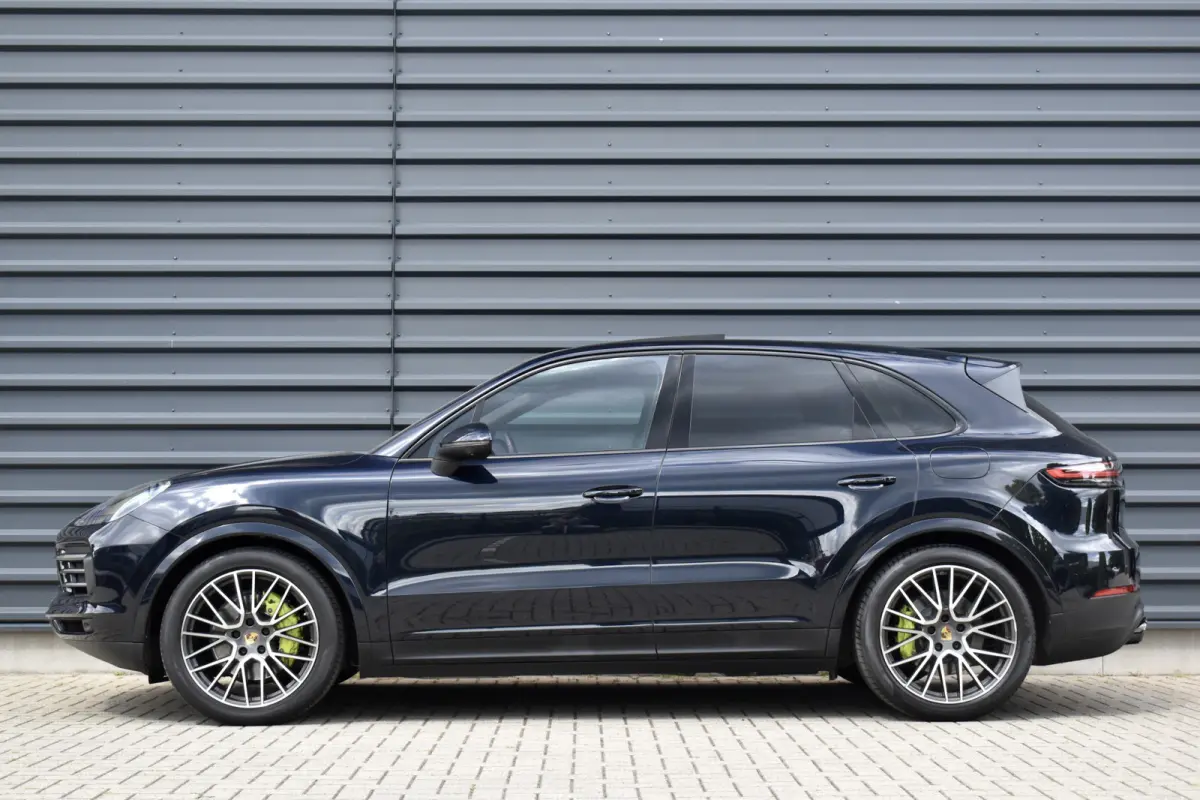 3.0 E-Hybrid Sport Chrono | Pano | Trekhaak | 360 Camera | Bose | Stuurverwarming | Luchtvering | Orig. NL |