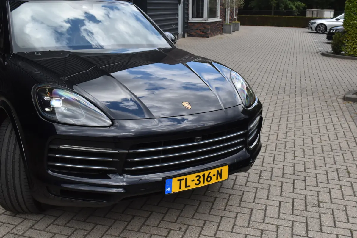 3.0 E-Hybrid Sport Chrono | Pano | Trekhaak | 360 Camera | Bose | Stuurverwarming | Luchtvering | Orig. NL |