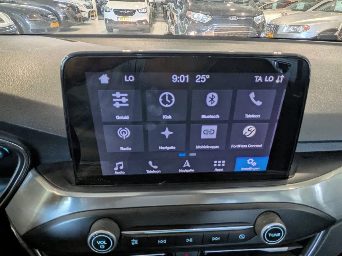 1.0 EcoBoost Titanium Business Automaat Apple Carplay, Trekhaak, Airco, Cruise Control