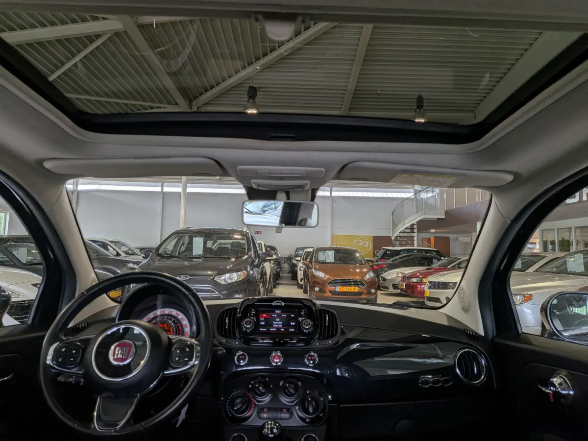 0.9 TwinAir Turbo Lounge Airco, Panoramadak, Stuurbekrachtiging
