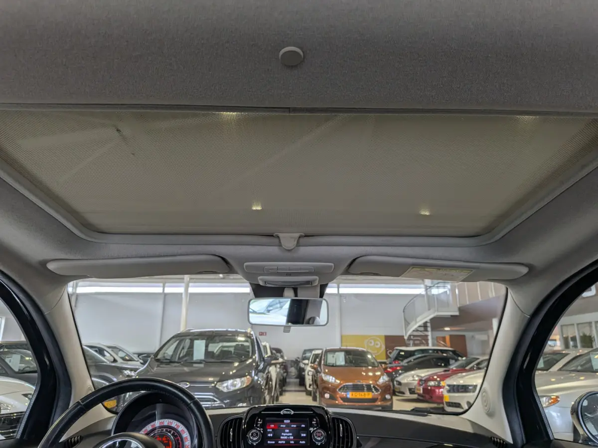 0.9 TwinAir Turbo Lounge Airco, Panoramadak, Stuurbekrachtiging