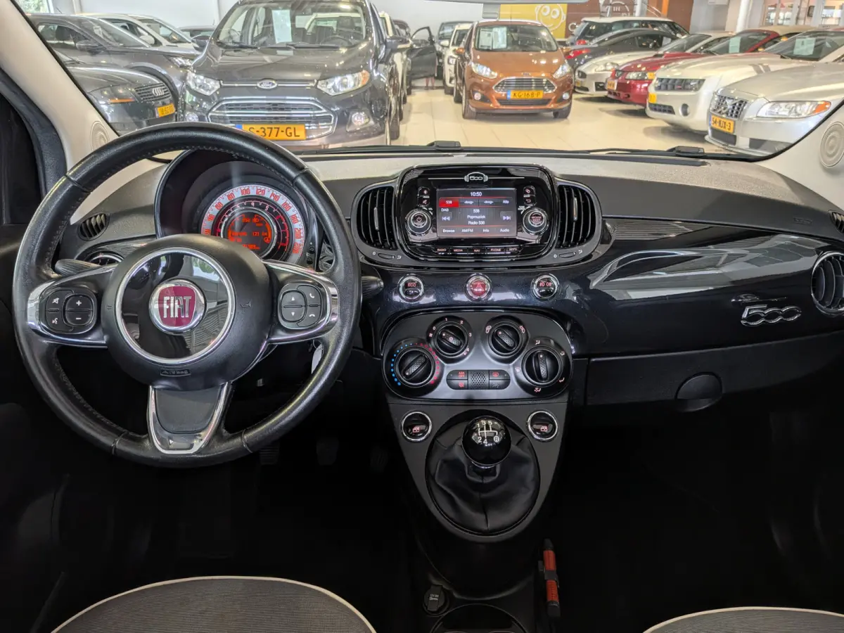 0.9 TwinAir Turbo Lounge Airco, Panoramadak, Stuurbekrachtiging