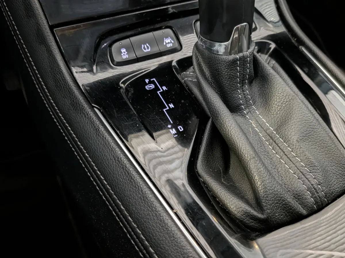 1.2 Turbo Innovation Automaat, Airco, Cruise Control, Stuurbekrachtiging