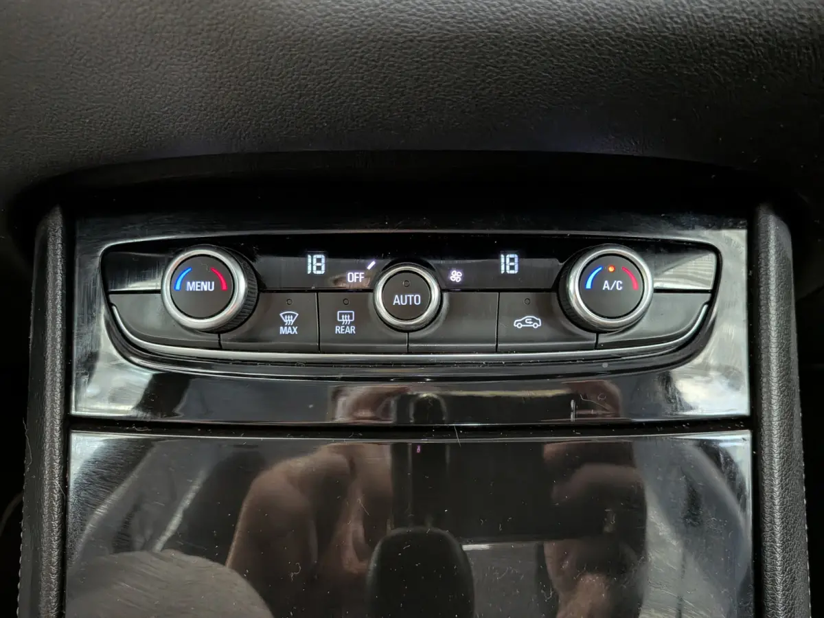 1.2 Turbo Innovation Automaat, Airco, Cruise Control, Stuurbekrachtiging