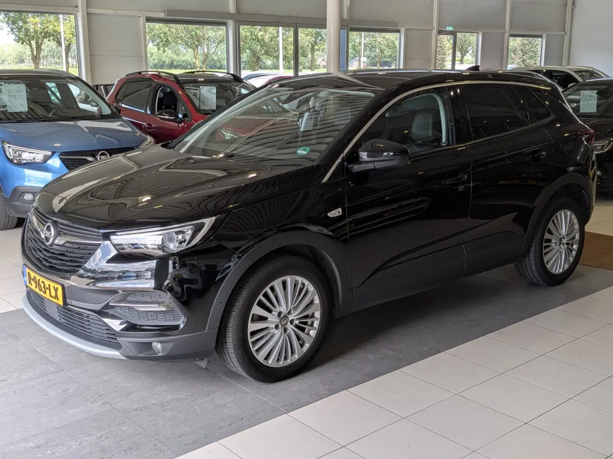 1.2 Turbo Innovation Automaat, Airco, Cruise Control, Stuurbekrachtiging