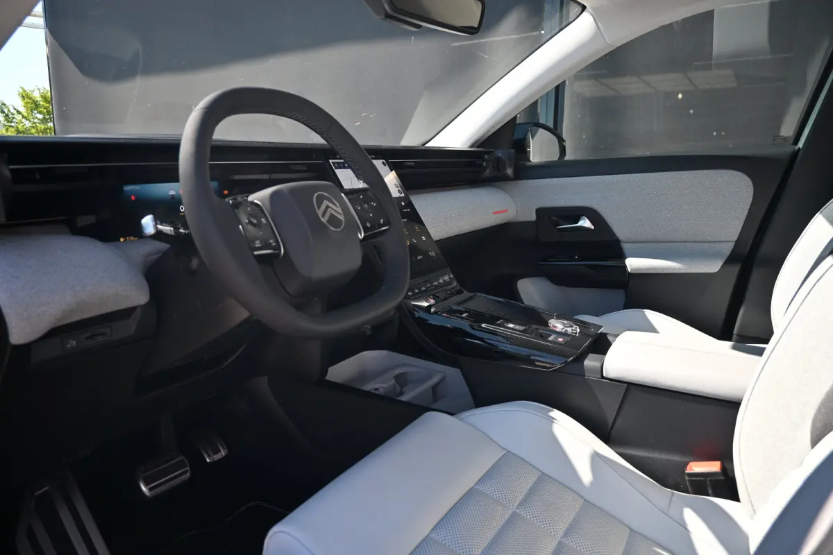 1.2 Hybrid 145 Max Tot 8 Jaar Garantie! | Vol-Leder | Adaptive Cruise | Massage | Elektr. Achterklep | 360 Camera | Stoelkoeling/verwarming | !!