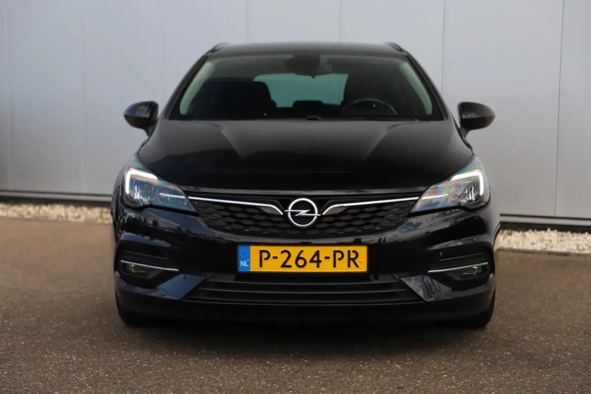 1.2 Business Edition 131PK Trekhaak LMV Navigatie Carplay Airco Cruise Parkeersensor