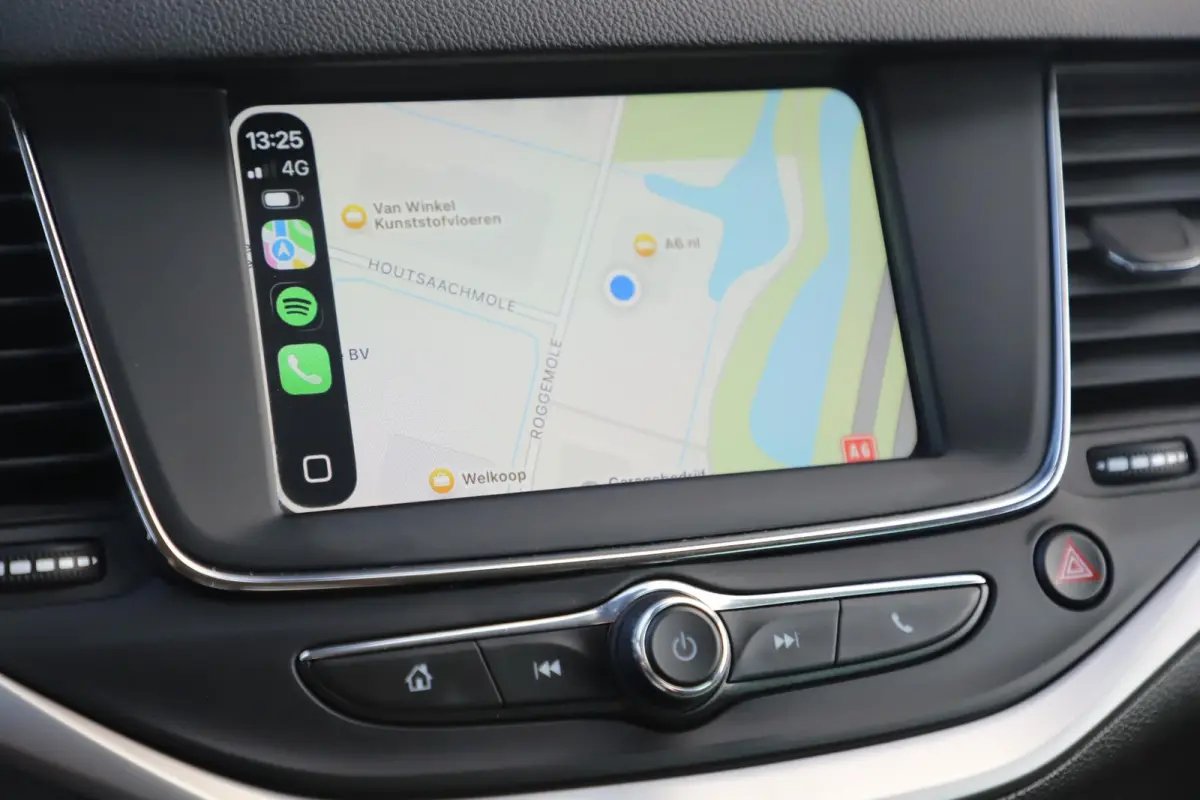 1.2 Business Edition 131PK Trekhaak LMV Navigatie Carplay Airco Cruise Parkeersensor