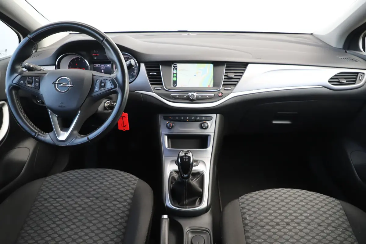 1.2 Business Edition 131PK Trekhaak LMV Navigatie Carplay Airco Cruise Parkeersensor