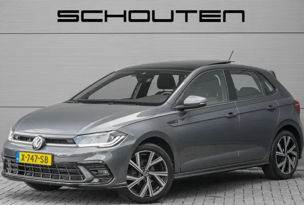 1.0 TSI R-Line Pano ACC Camera IQ Light Virtual 17"