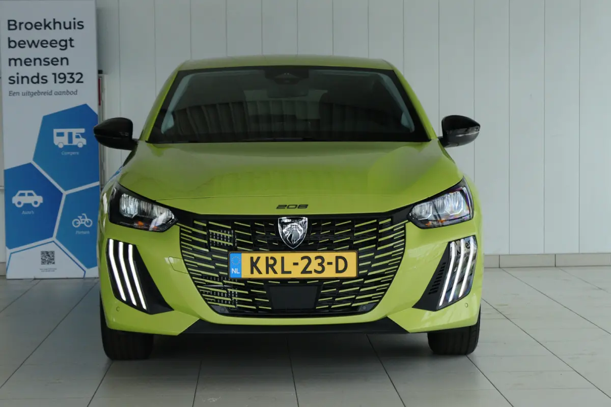 Hybrid 110PK Business ''OP AFSPRAAK'' | Cruise Control | Camera | Carplay | Navigatie | Airco |