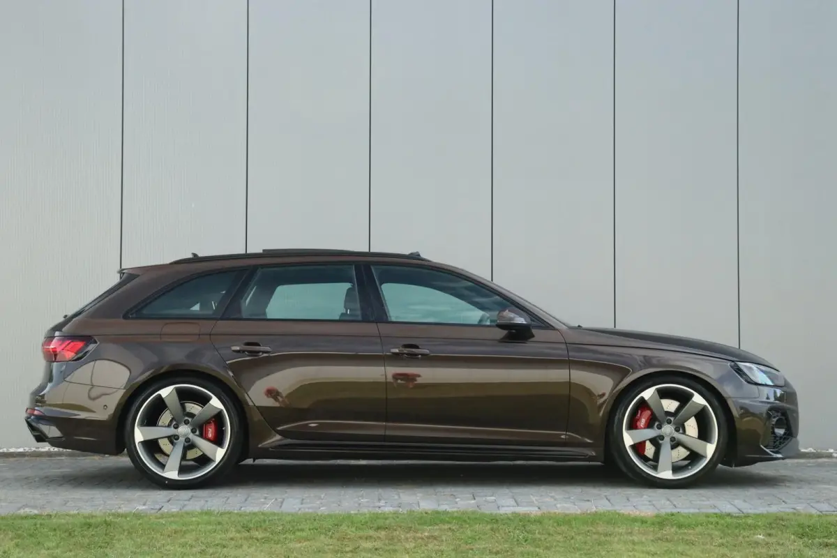 2.9 TFSI RS 4 quattro