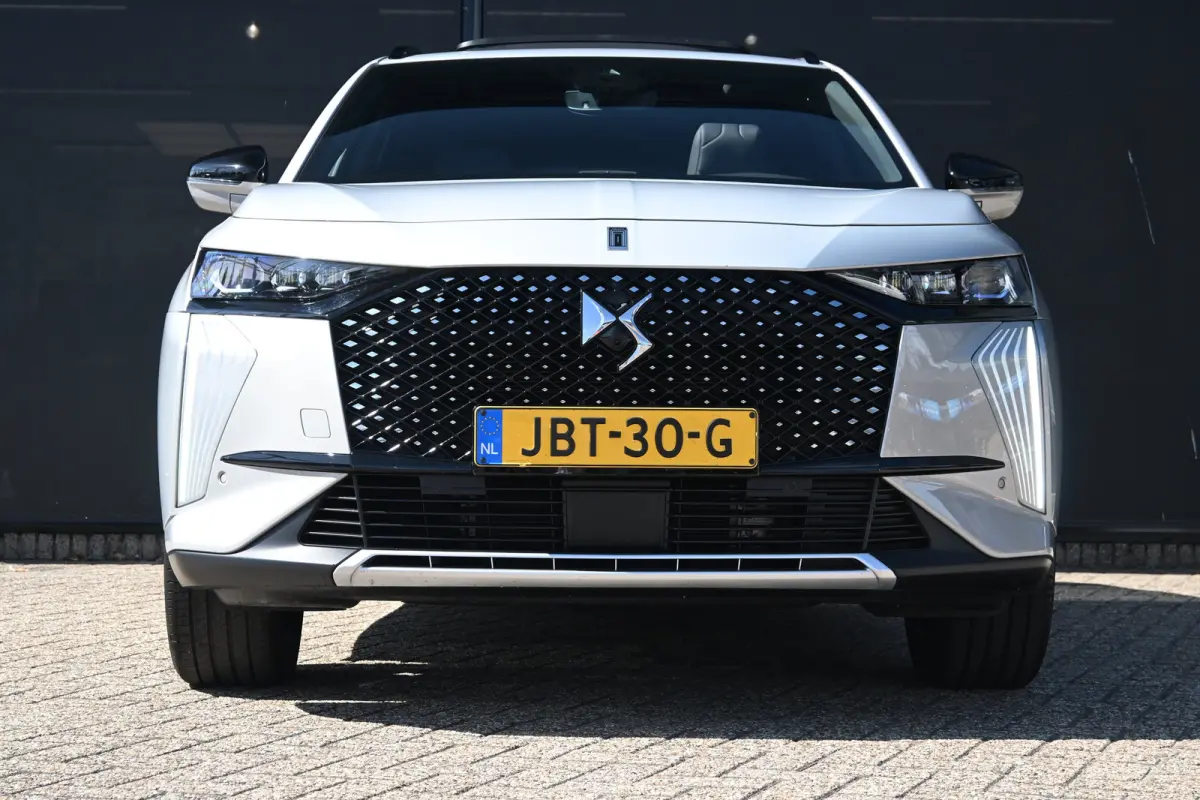1.6 PHEV 300 4x4 Pallas | Schuif-/Kanteldak | Vol-Leder | Massage | Stuur/Stoelverwarming | Cruise Control Adaptief | Keyless-Entry | 7,4Kw Lader |
