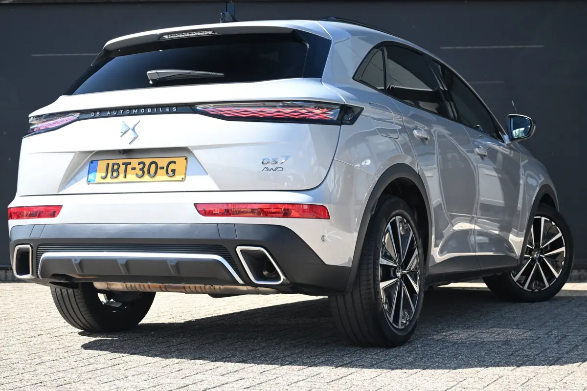 1.6 PHEV 300 4x4 Pallas | Schuif-/Kanteldak | Vol-Leder | Massage | Stuur/Stoelverwarming | Cruise Control Adaptief | Keyless-Entry | 7,4Kw Lader |