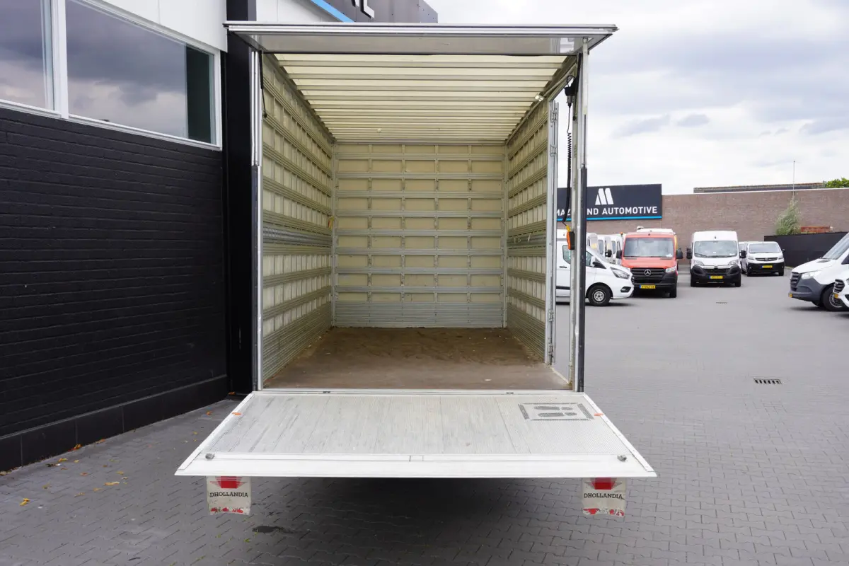 2.0 TDCI L4 130PK Bakwagen EURO 6 - LAADKLEP - Airco - Navi - € 21.950,- Excl.