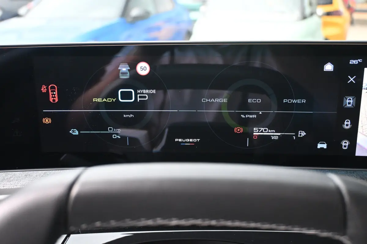 1.6 Plug-in Hybrid 195 Allure 7p Tot 8 Jaar Garantie! | AGR-Comfortstoel | 7,4kW Lader | Adaptive Cruise | Dodehoek-Detectie | Stuur/Stoelverwarming | 360 Camera | !!