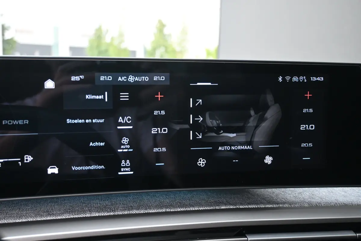 1.6 Plug-in Hybrid 195 Allure 7p Tot 8 Jaar Garantie! | AGR-Comfortstoel | 7,4kW Lader | Adaptive Cruise | Dodehoek-Detectie | Stuur/Stoelverwarming | 360 Camera | !!
