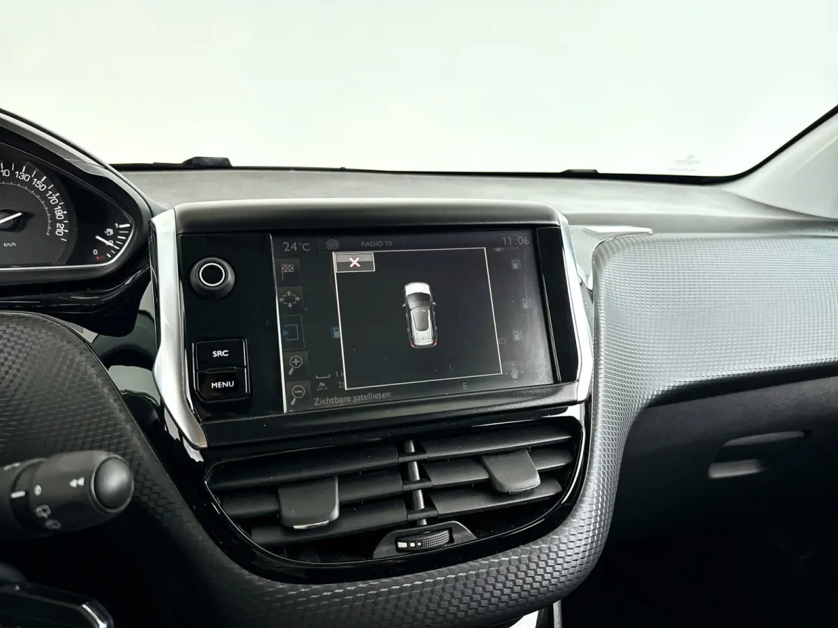 1.2 PureTech Allure | Panoramadak | Park assist | Airco | Cruise control | Trekhaak