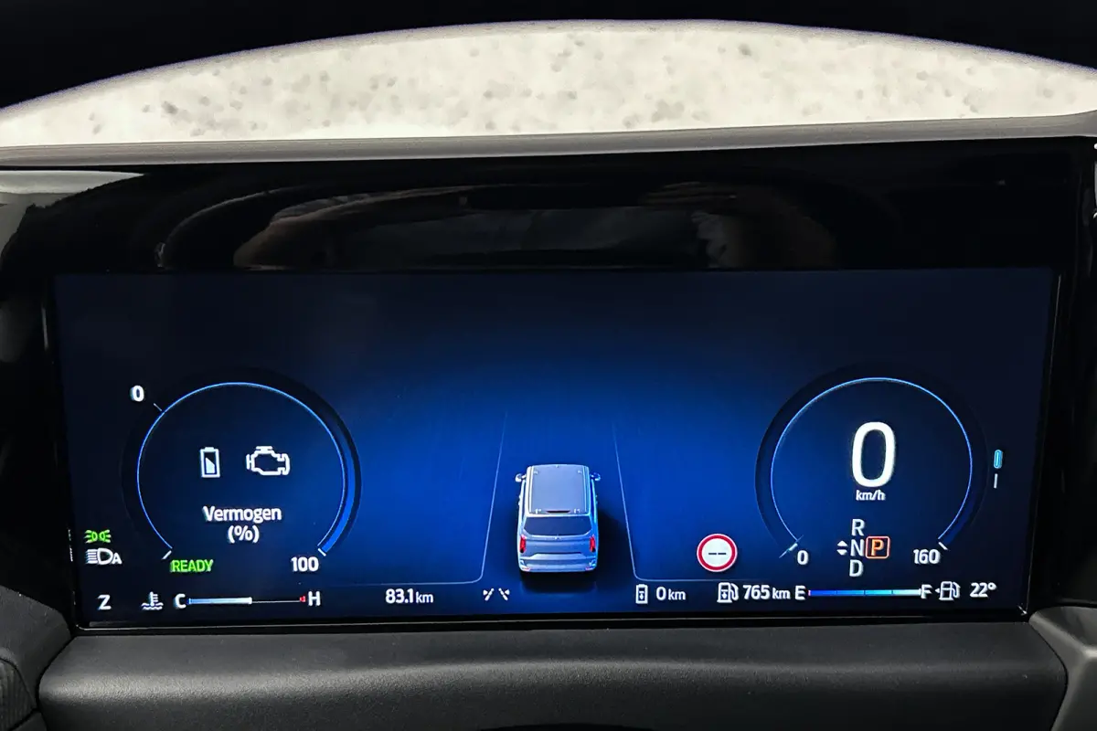2.5 PHEV L2H1 Limited | 2-zitplaatsen rechtsvoor | Camera