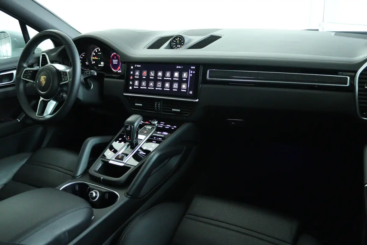 3.0 E-Hybrid | Sportdesign | Sportchrono | Adapt. Cruise | Softclose | 4-Wielsturing | Trekhaak | Bose | Head-up | Pano | Memory | Keyless | 22 Inch |