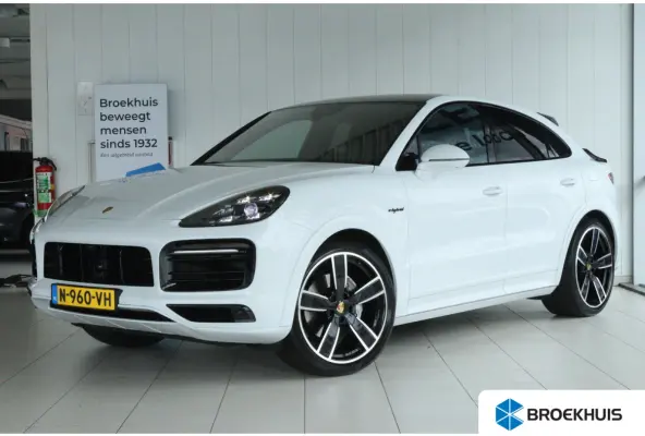 3.0 E-Hybrid | Sportdesign | Sportchrono | Adapt. Cruise | Softclose | 4-Wielsturing | Trekhaak | Bose | Head-up | Pano | Memory | Keyless | 22 Inch |