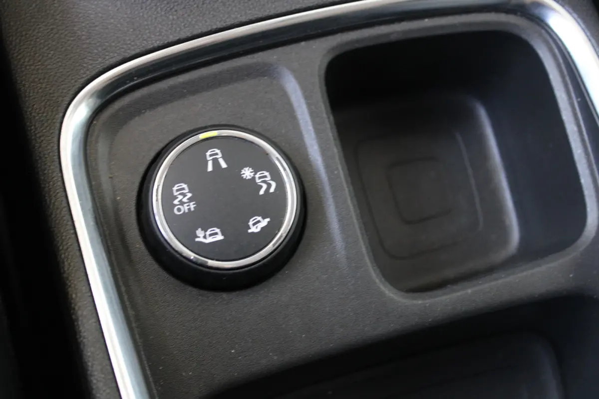 1.6 Turbo Ultimate | 360 Camera | Achterbankverwarming | Afneembare trekhaak | Cruise control |