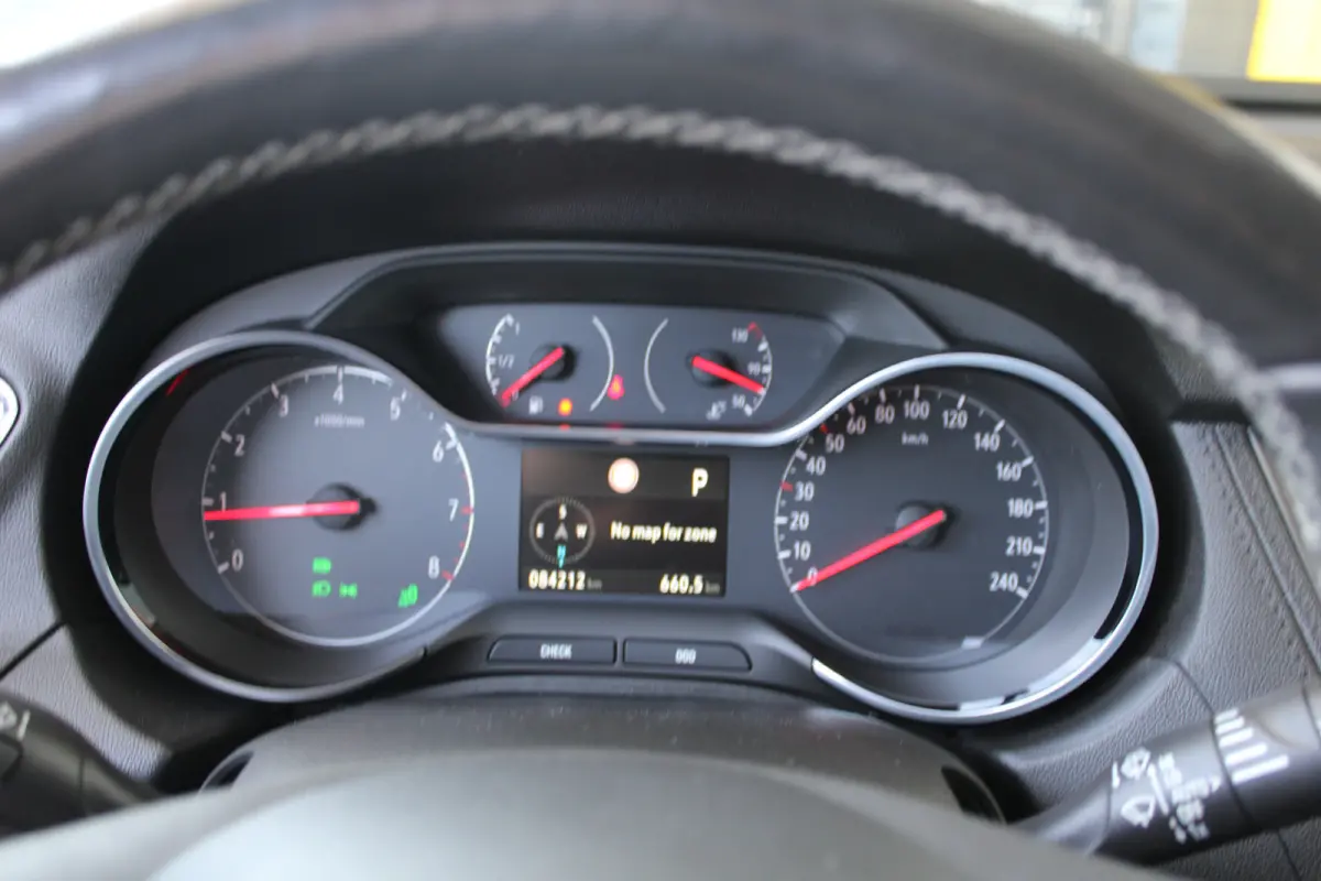 1.6 Turbo Ultimate | 360 Camera | Achterbankverwarming | Afneembare trekhaak | Cruise control |