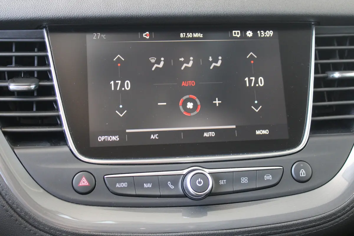 1.6 Turbo Ultimate | 360 Camera | Achterbankverwarming | Afneembare trekhaak | Cruise control |