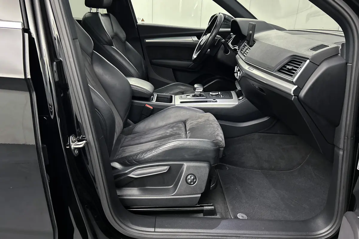 2.0 TDI quattro S-line | Panoramadak | Trekhaak | Stoelverwarming