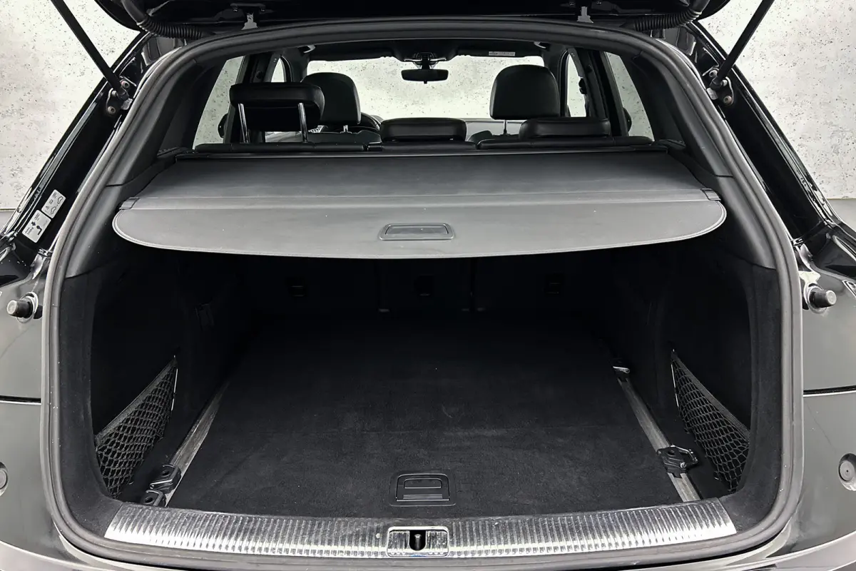 2.0 TDI quattro S-line | Panoramadak | Trekhaak | Stoelverwarming