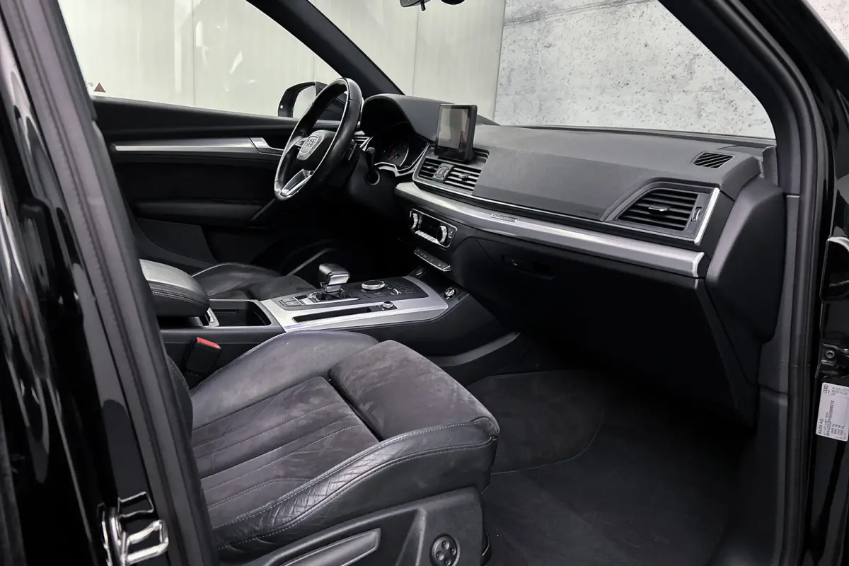 2.0 TDI quattro S-line | Panoramadak | Trekhaak | Stoelverwarming