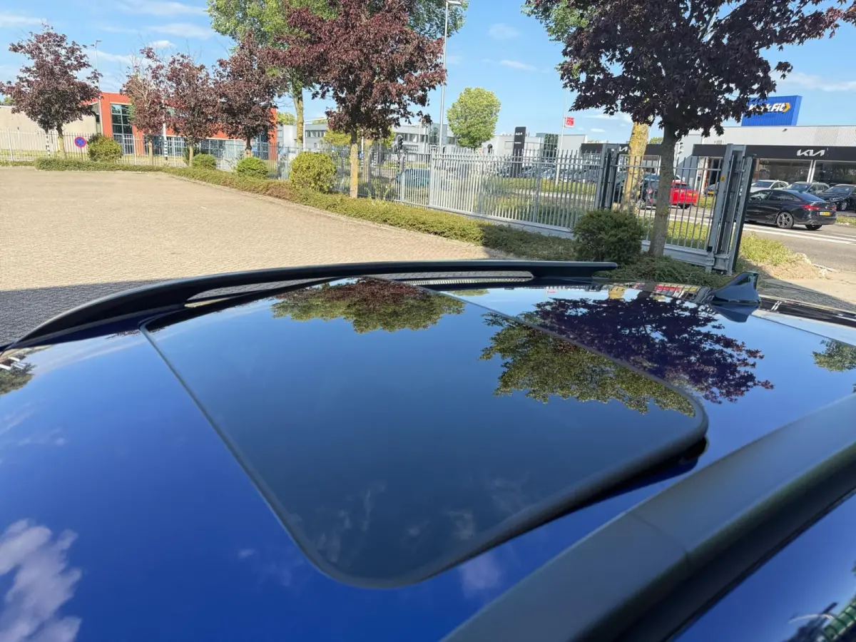 1.0 T-GDi MHEV GT-Line | Demo | Direct Leverbaar | Stoel + Stuurverwarming | Schuif/Kanteldak | Keyless | Camera | Apple Carplay | Android Auto | Navi | LED | Fabrieksgarantie |