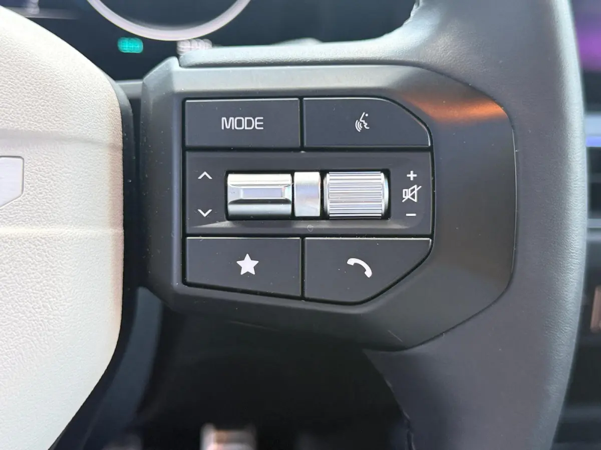 1.0 T-GDi MHEV GT-Line | Demo | Direct Leverbaar | Stoel + Stuurverwarming | Schuif/Kanteldak | Keyless | Camera | Apple Carplay | Android Auto | Navi | LED | Fabrieksgarantie |