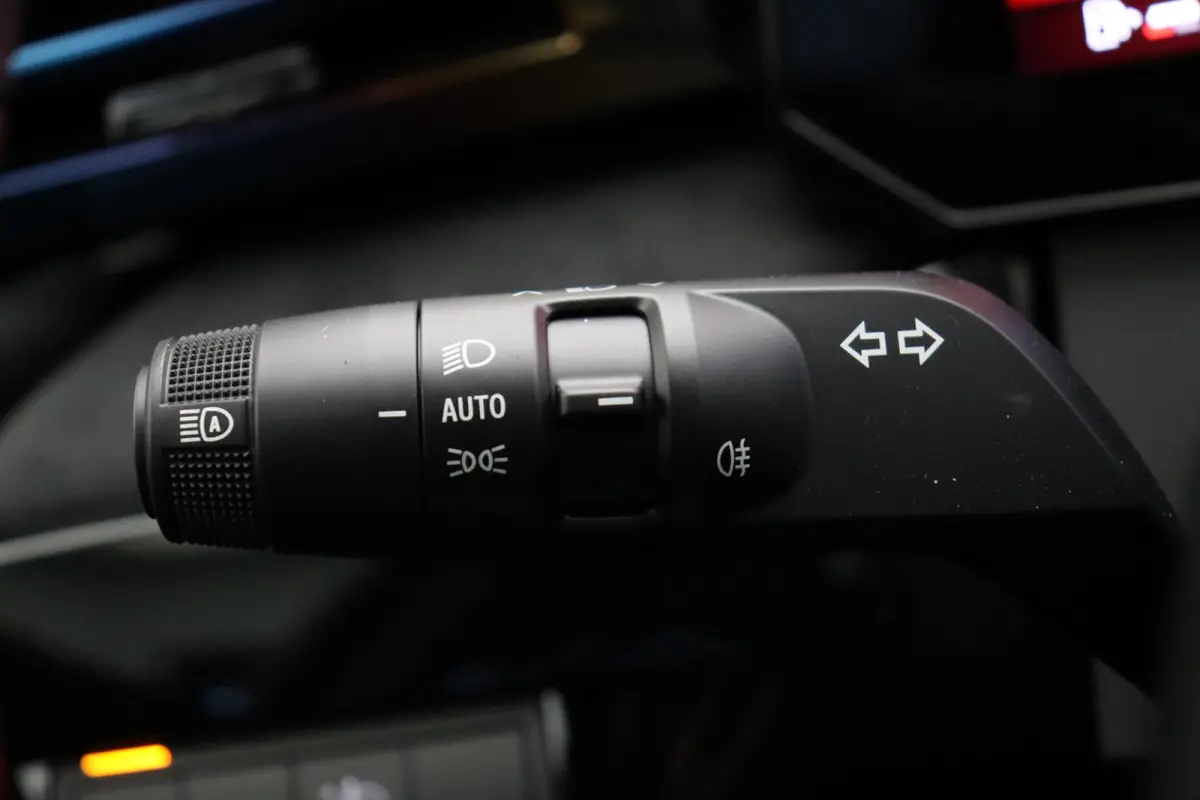 Hybrid 160pk esprit Alpine | Harman Kardon | Stoel- en stuurwielverwarming | 360 graden camera |