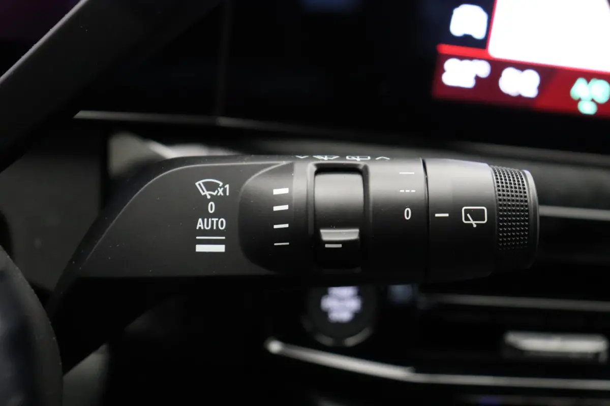Hybrid 160pk esprit Alpine | Harman Kardon | Stoel- en stuurwielverwarming | 360 graden camera |