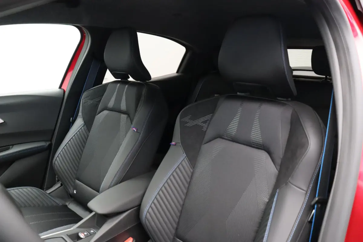 Hybrid 160pk esprit Alpine | Harman Kardon | Stoel- en stuurwielverwarming | 360 graden camera |