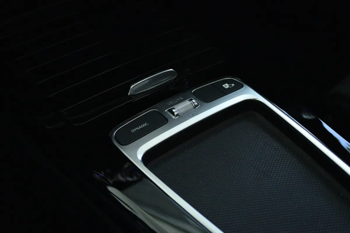 200 AMG Line | Adapt. Cruise | Burmester Surround | Head-up | 360 Camera | Memory | Schuifdak | Stoelverwarming | MATRIX | Keyless | Navi