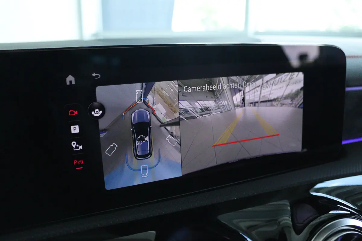 200 AMG Line | Adapt. Cruise | Burmester Surround | Head-up | 360 Camera | Memory | Schuifdak | Stoelverwarming | MATRIX | Keyless | Navi