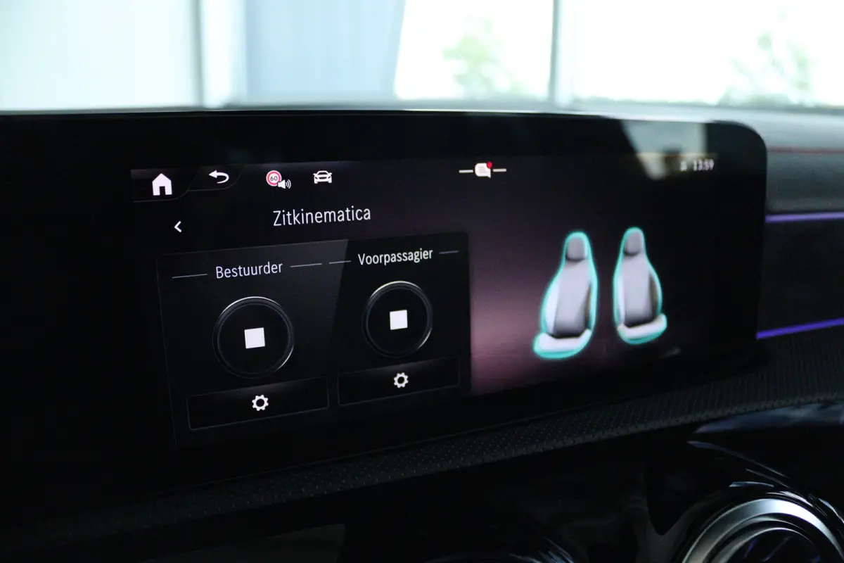 200 AMG Line | Adapt. Cruise | Burmester Surround | Head-up | 360 Camera | Memory | Schuifdak | Stoelverwarming | MATRIX | Keyless | Navi
