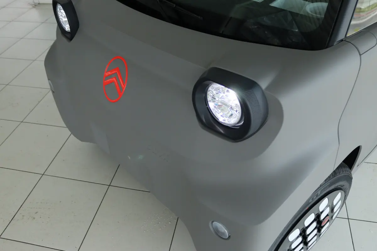 | UIT VOORRAAD LEVERBAAR | Pano | LED | Color Pack Icy